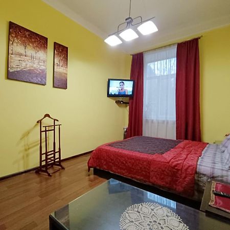 Apartment Anna Lviv Buitenkant foto