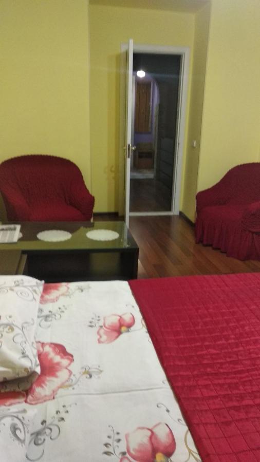 Apartment Anna Lviv Buitenkant foto