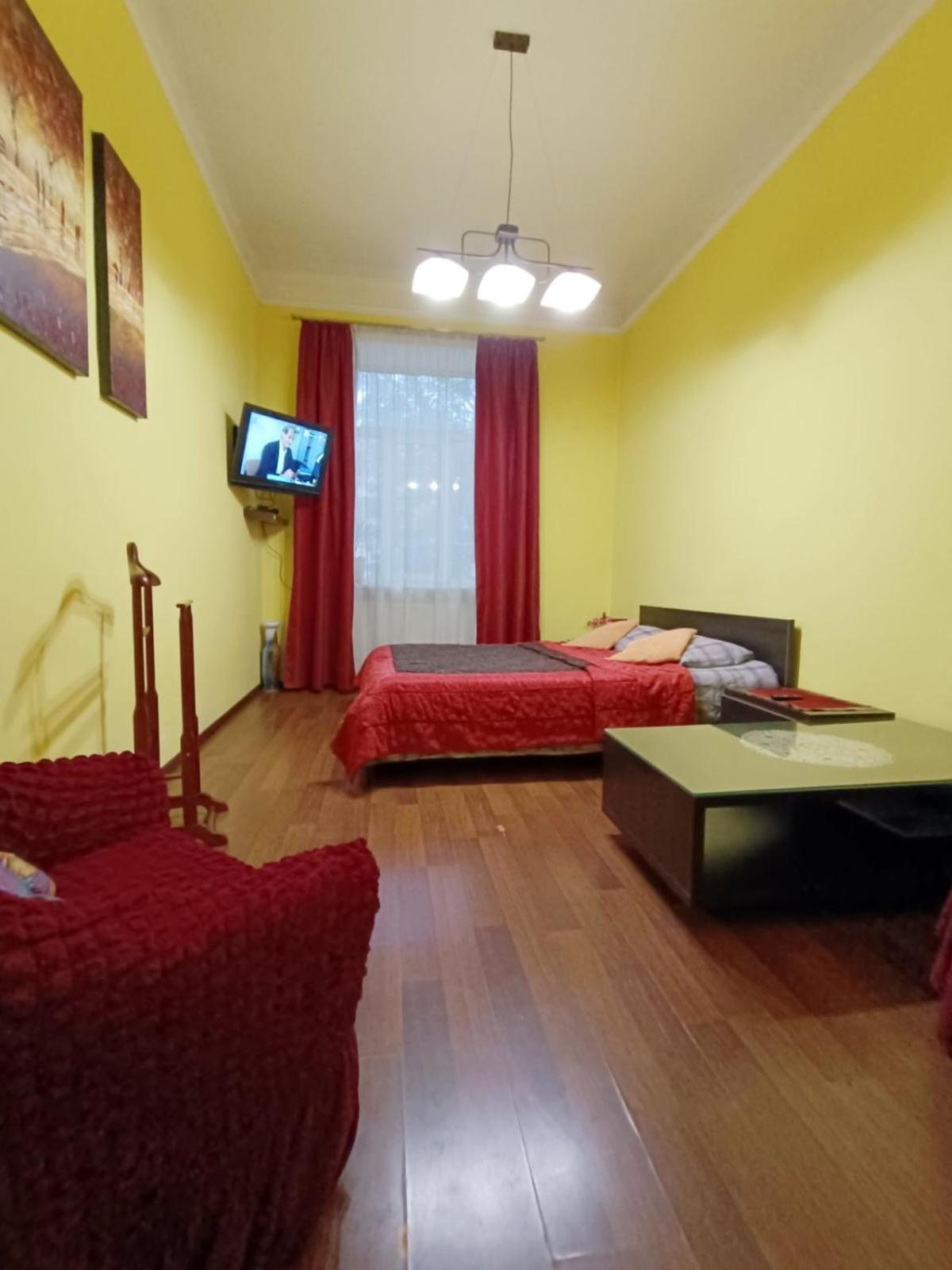 Apartment Anna Lviv Buitenkant foto